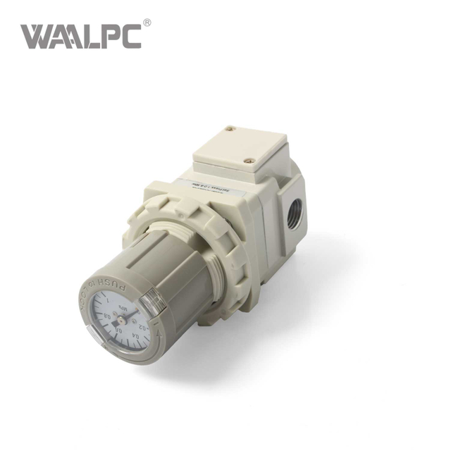 SMC 型 ARG 系列精密压力调节器 1/8'' 采用智能技术，专为优化气动系统性能而设计