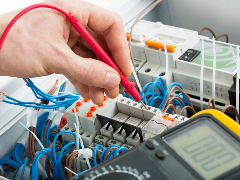 电子行业常见气动元件应用