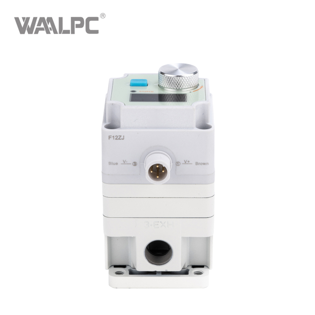 SMC ERV2-500F2 电子压力调节器，0-5V / 4-20mA 输入，G1/4 端口，IP65，用于精密气压控制